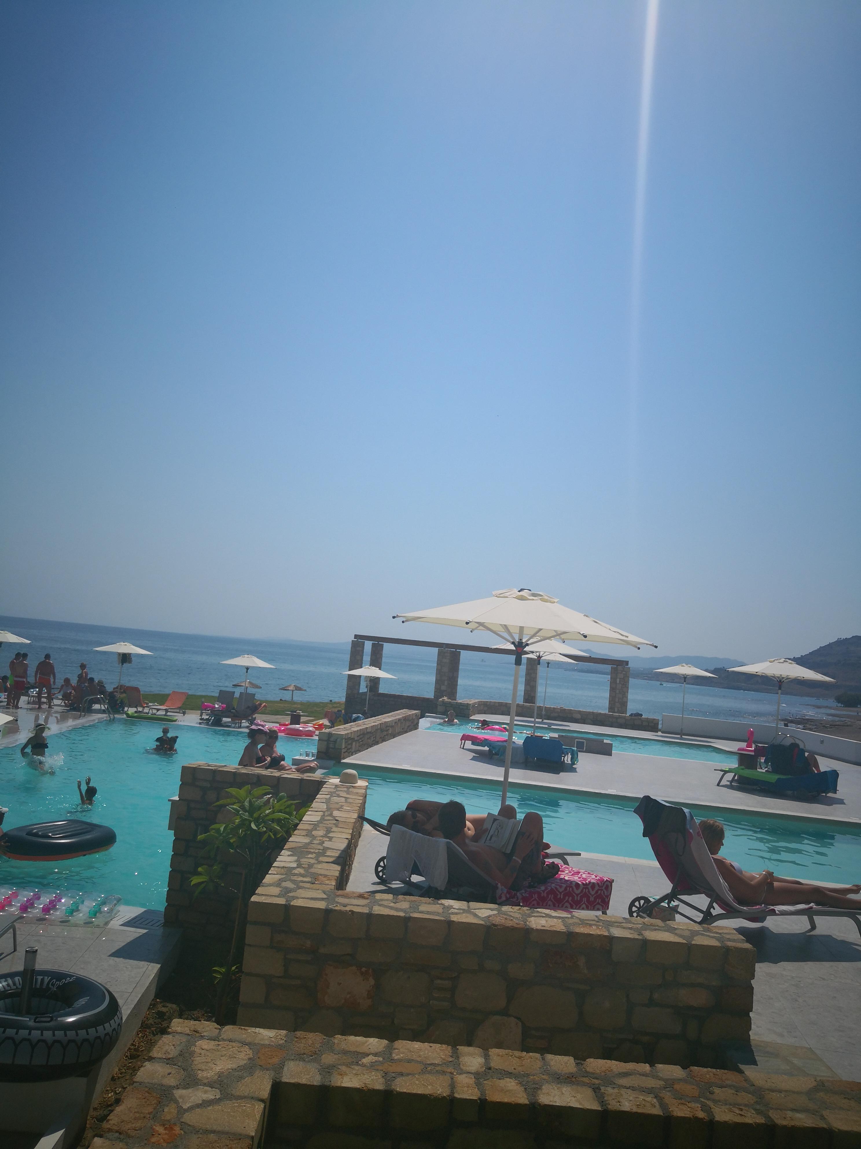 Sunrise Hotel Pefki  Экстерьер фото